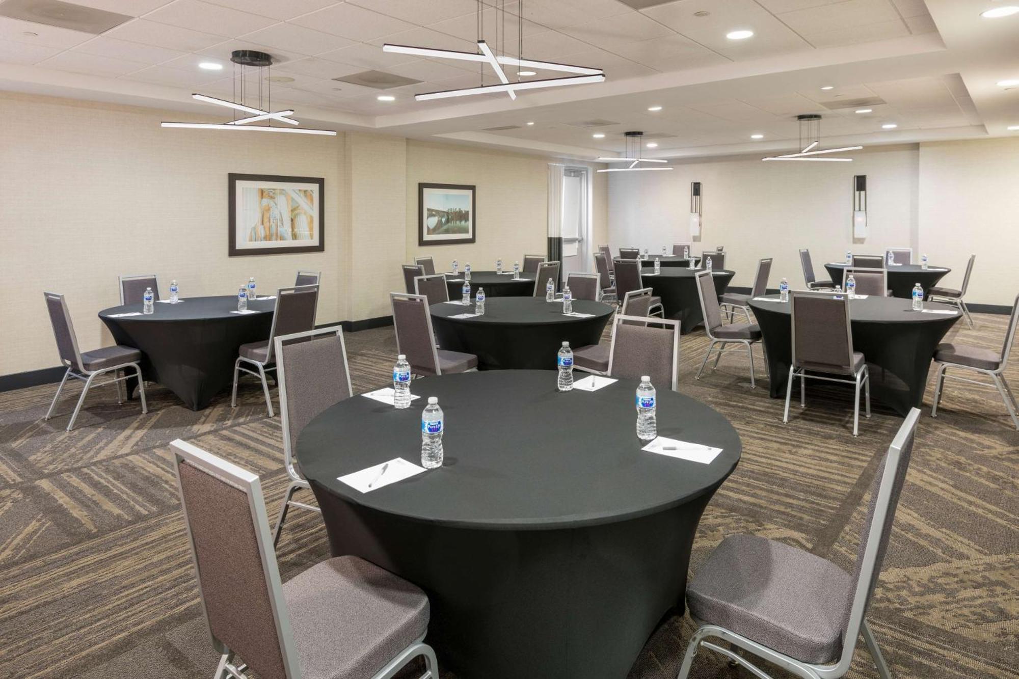 Hilton Garden Inn Silver Spring White Oak Dış mekan fotoğraf