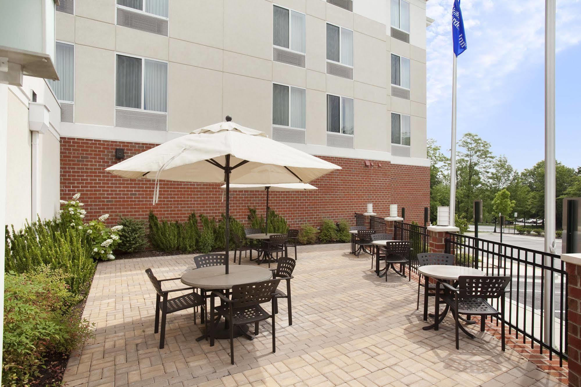 Hilton Garden Inn Silver Spring White Oak Dış mekan fotoğraf